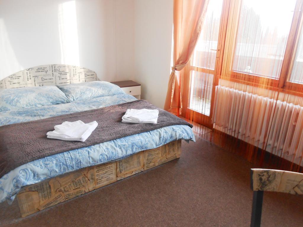 White Rabbit Hall Hotel Poděbrady Kamer foto